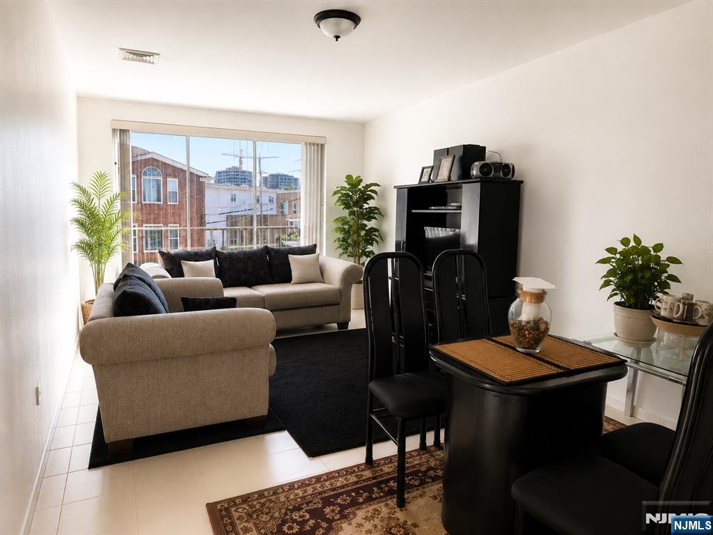 603 55th Street 205