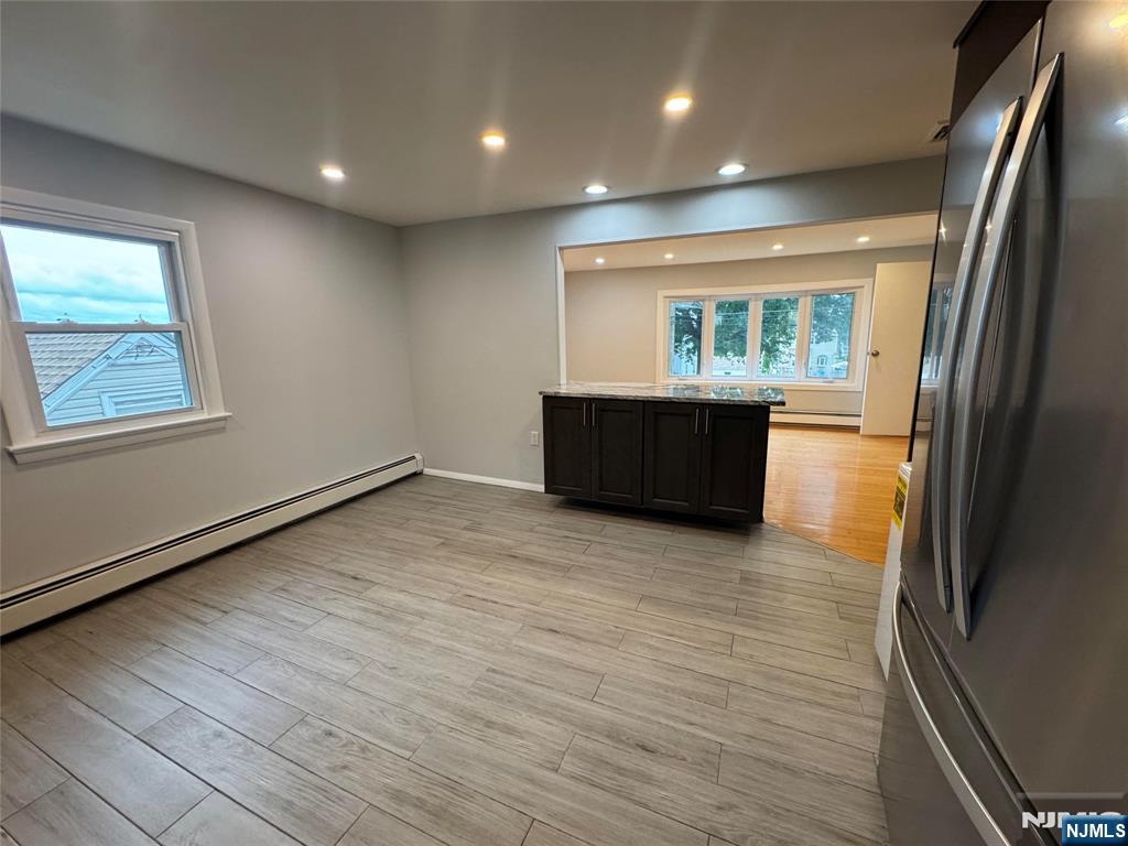 151 Lee Street 2nd Fl - Photo 3