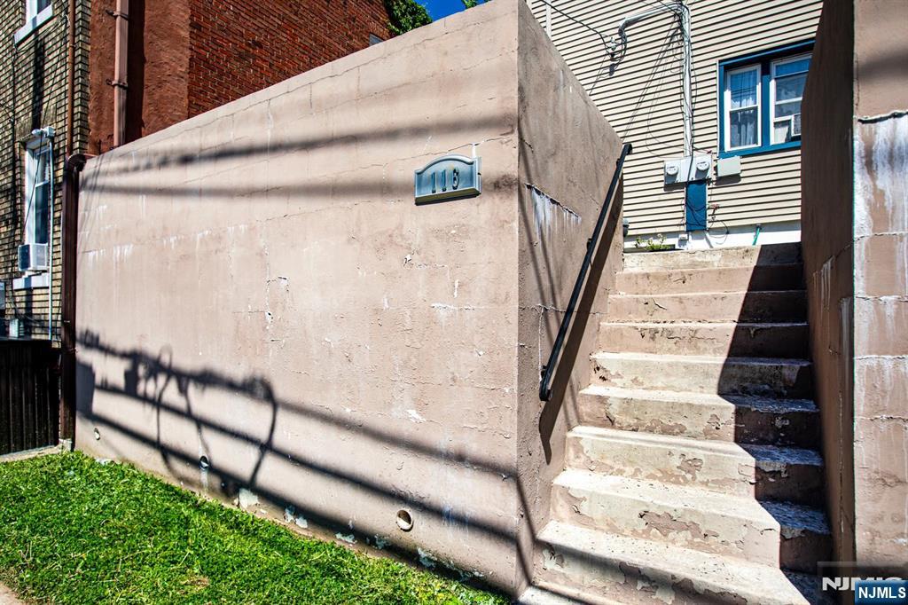 116 Wessington Avenue 1 - Photo 2