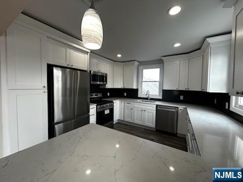 195 Closter Dock Road 2nd Fl - Photo 2