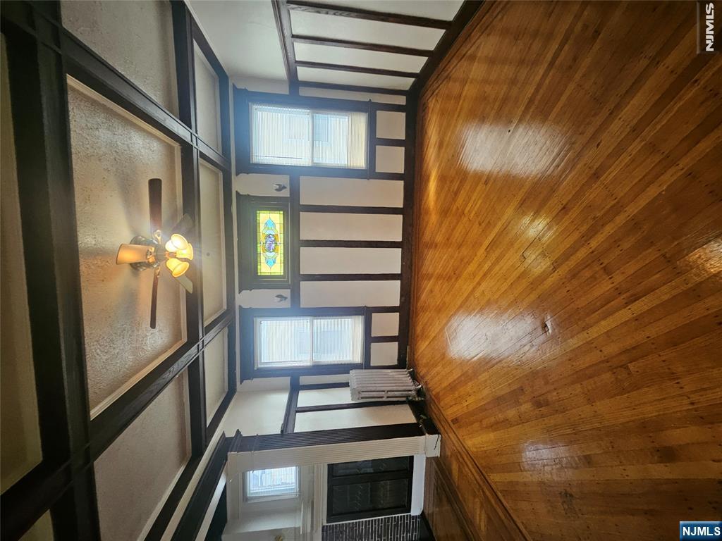 275 S Burnett Street 2 - Photo 2