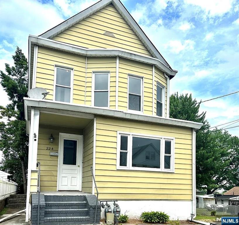 224 Pierre Avenue 2 - Photo 1