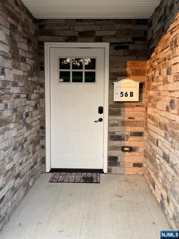 56 Ann Street B - Photo 2