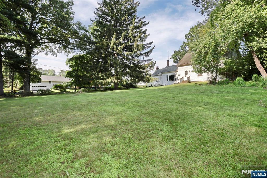 24 N Middletown Road - Photo 1