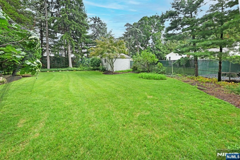 393 Gregory Road - Photo 4
