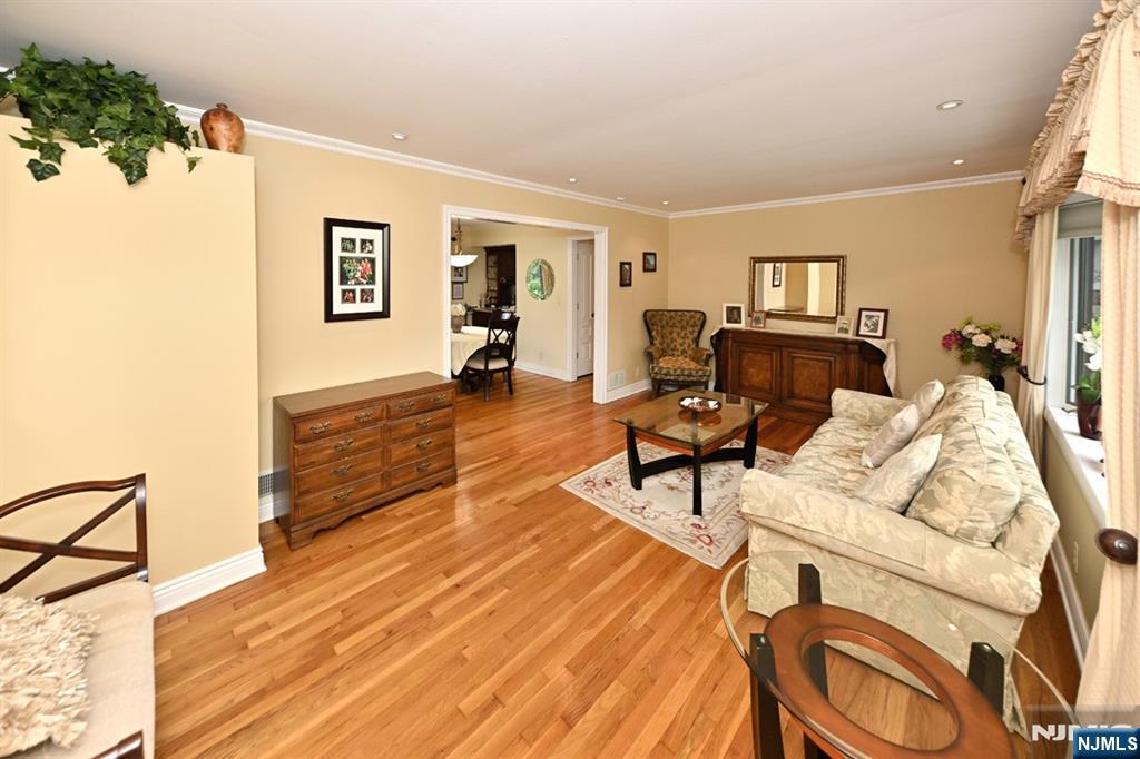 393 Gregory Road - Photo 5
