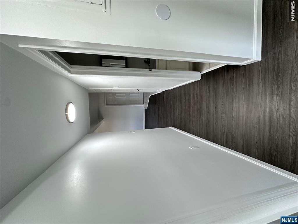 23 Highland Street 3 - Photo 4