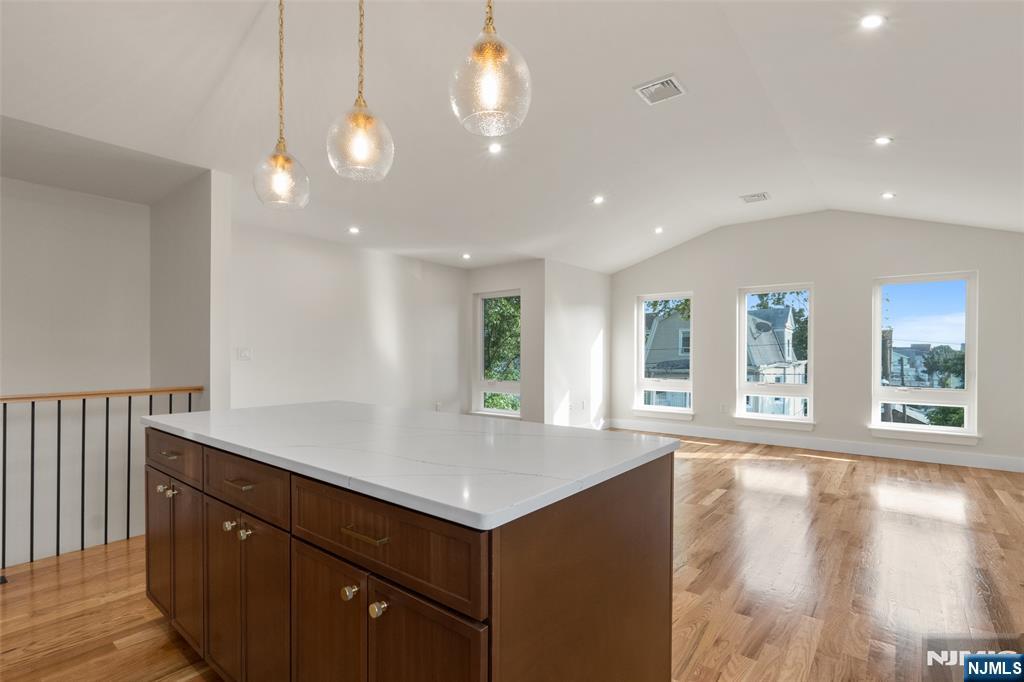 57 Eckert Avenue - Photo 5