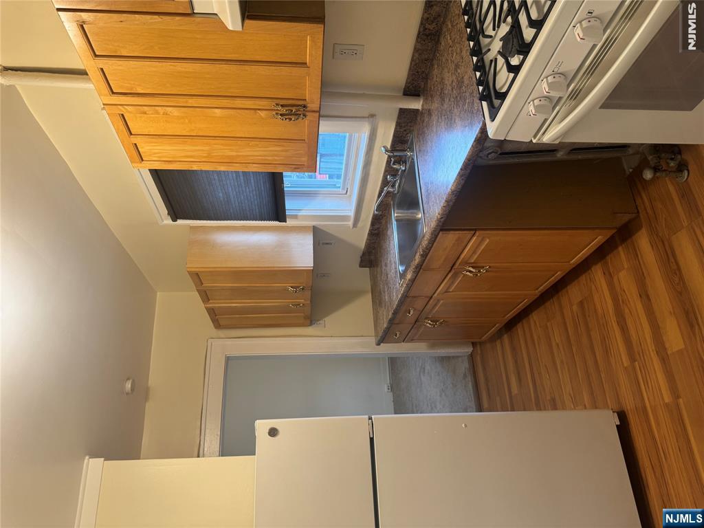 100 Washington Avenue 3 - Photo 4