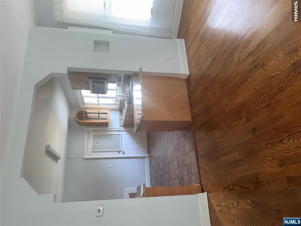 338 Beech Street 2 - Photo 5