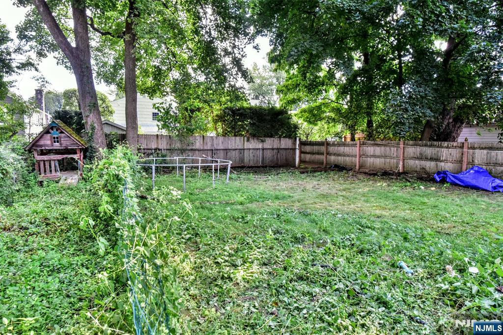 68 Sycamore Avenue - Photo 5