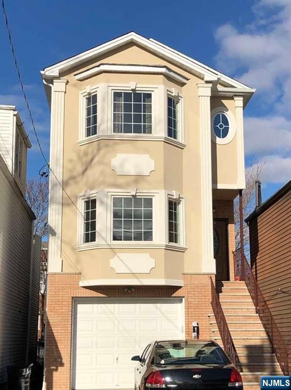 418 Jersey Street 1F+G - Photo 1