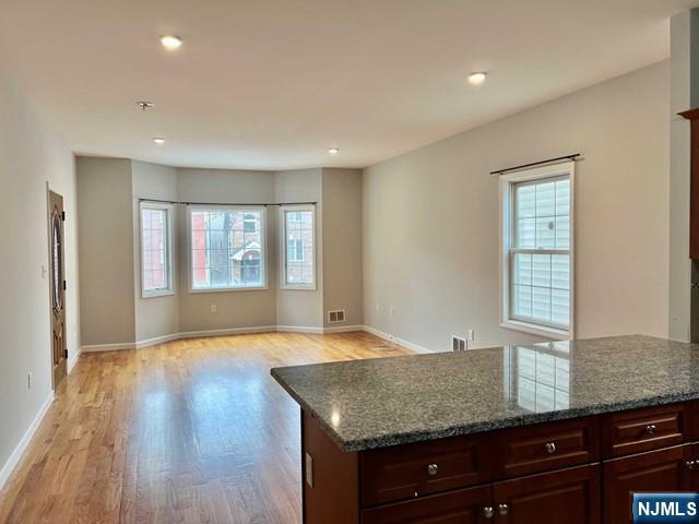 418 Jersey Street 1F+G - Photo 2