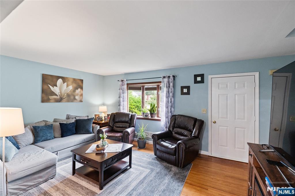 46 Linwood Avenue - Photo 3