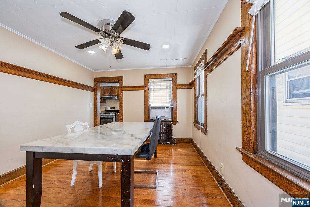 420 Dewitt Avenue - Photo 5
