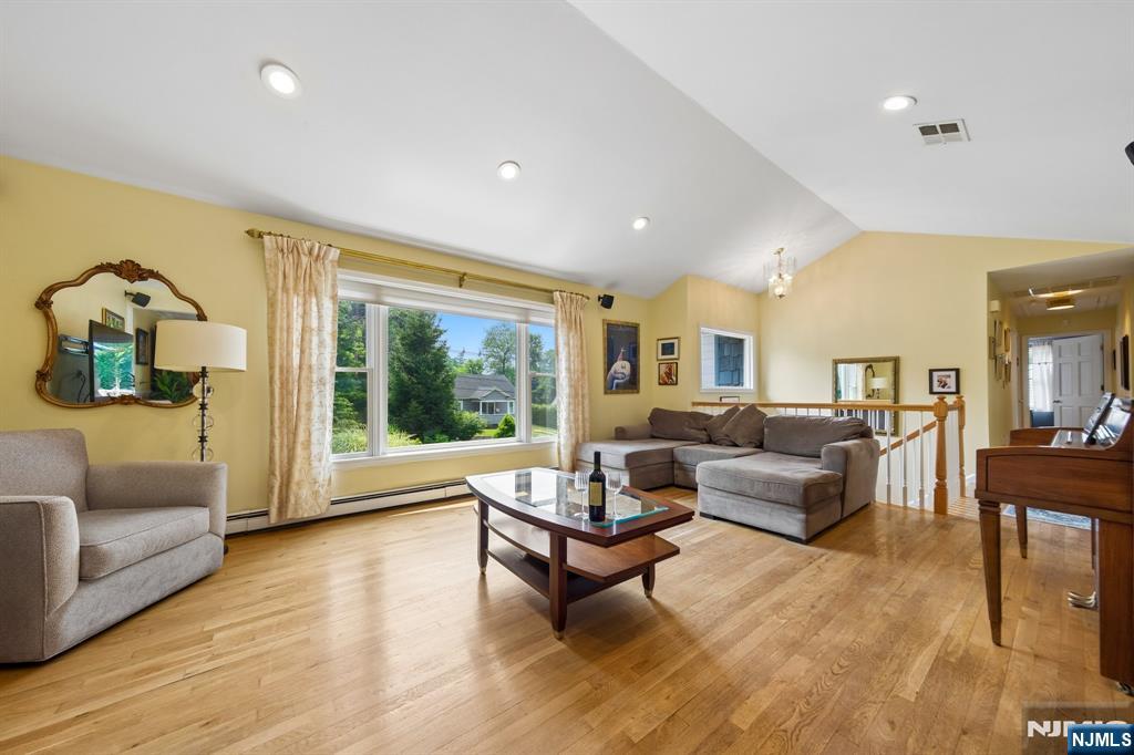 364 Piermont Avenue - Photo 3