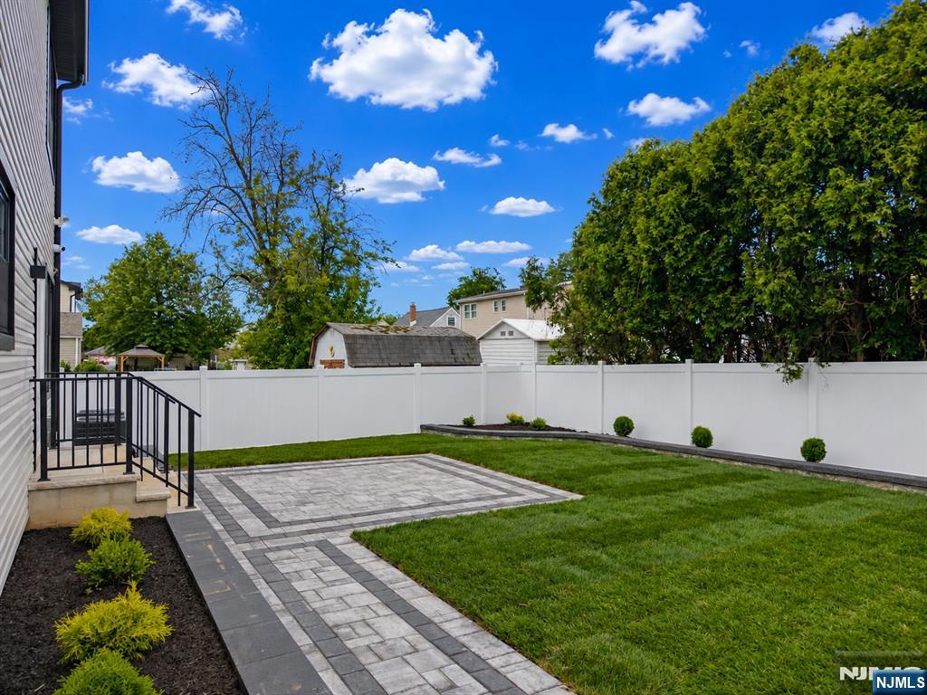 55 Long Hill Drive - Photo 3