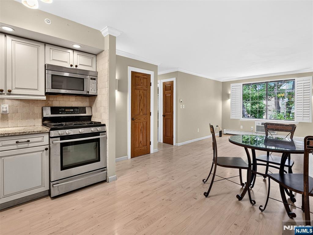 1510 Faulkner Court - Photo 4