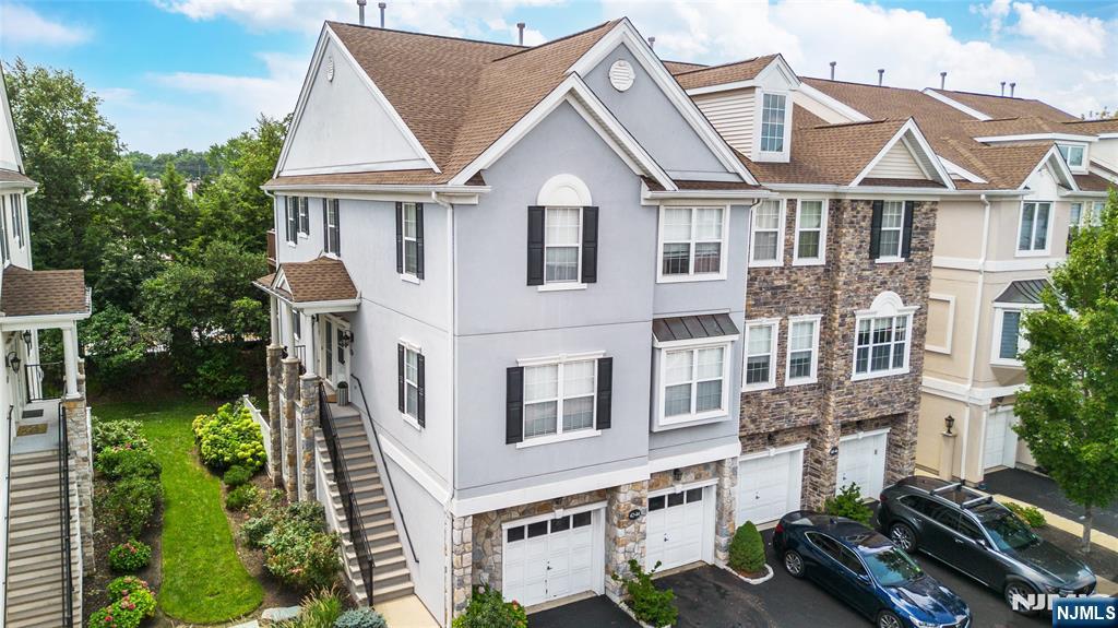 44 George Russell Way 22 - Photo 1