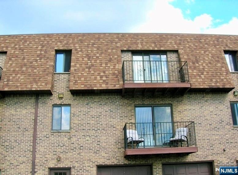 825 Riverside Avenue 16 - Photo 3