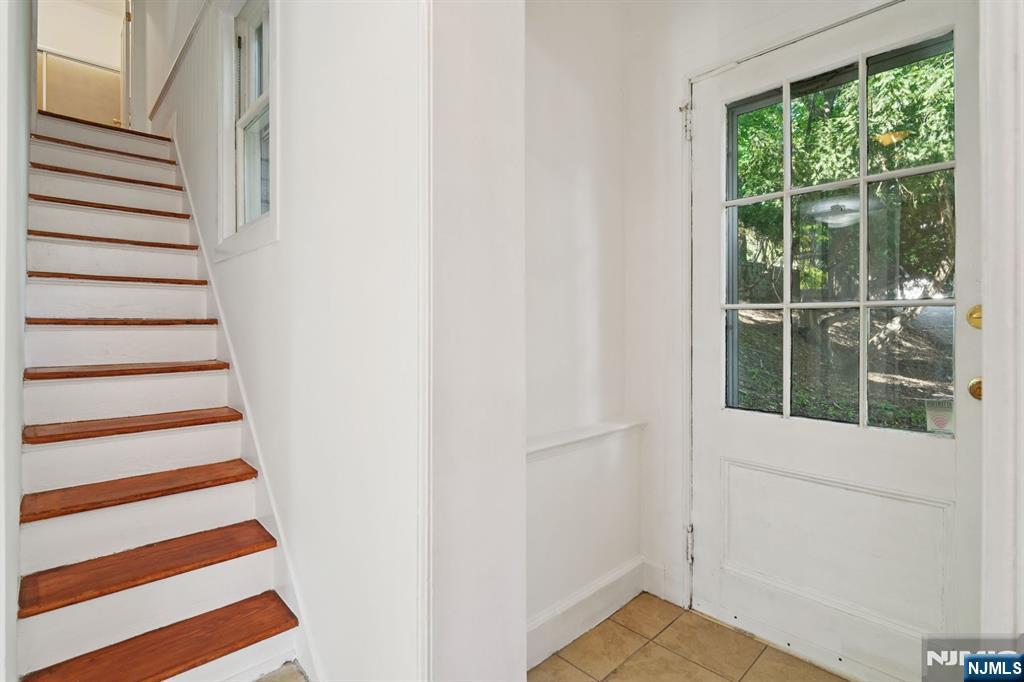 25 Prospect Avenue COTTAGE - Photo 3