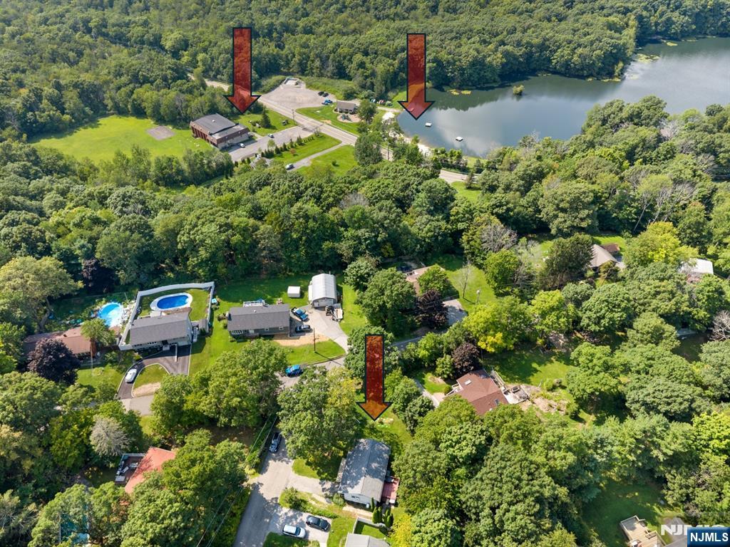 1 Ridgeview Court - Photo 2