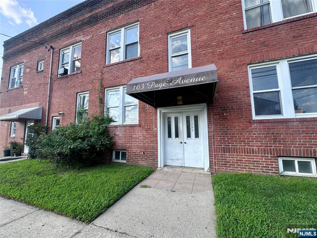 101-105 Page Avenue - Photo 4