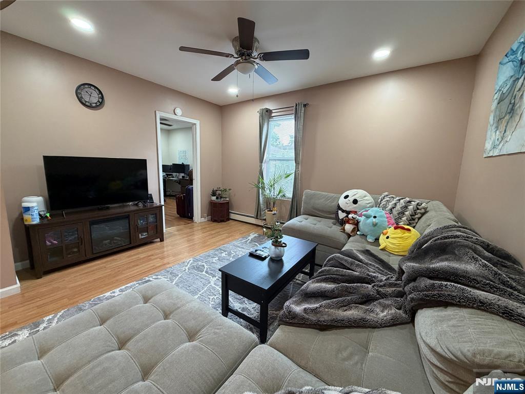 551 Hoboken 2 - Photo 4