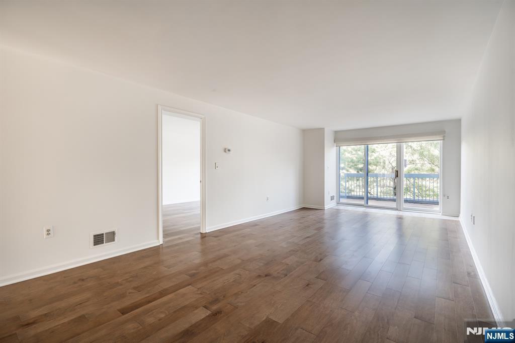 308 Franklin Court - Photo 3
