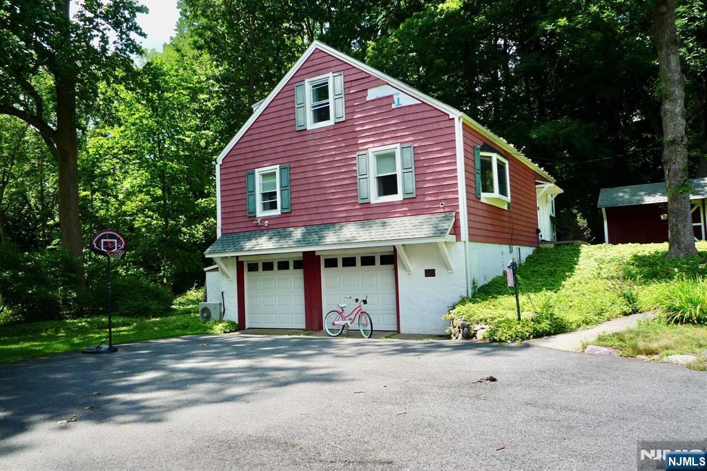 46-48 Oak Road - Photo 1