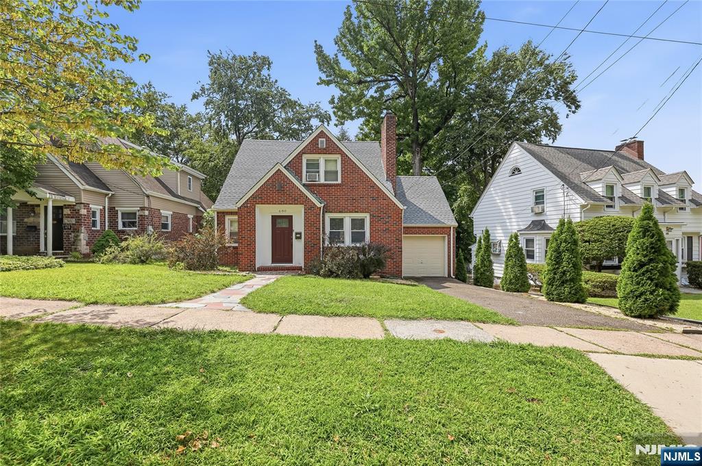 680 Northumberland Road - Photo 1