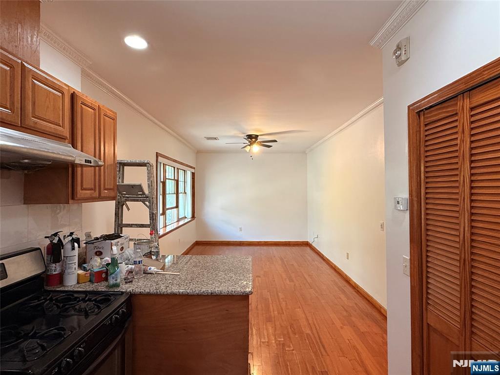 228 Main F - Photo 3