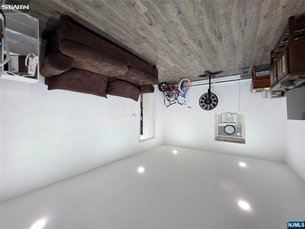 35 Gaston Avenue 2 - Photo 2