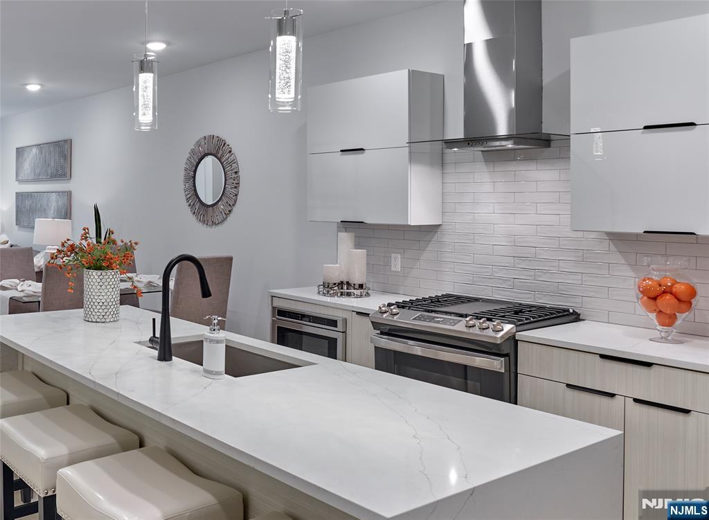 8 Tice Road 215 - Photo 1