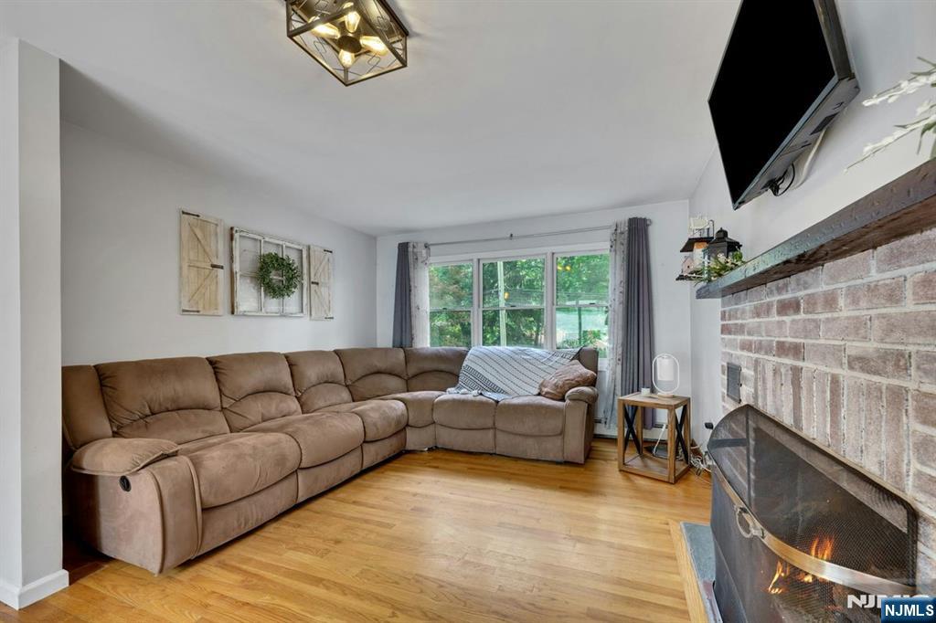 416 Lakeview Avenue - Photo 3