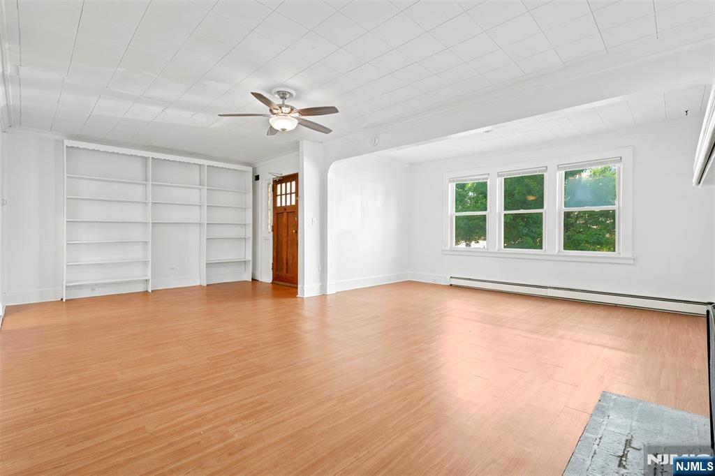 18 Winfield Street - Photo 3