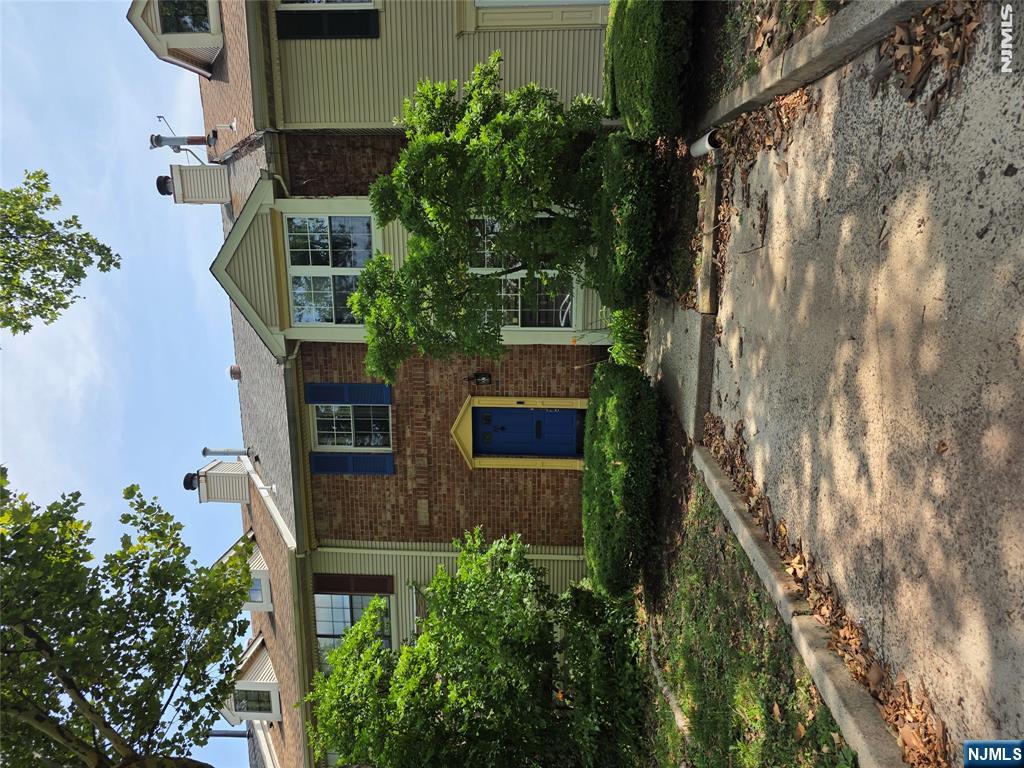 88 Richmond Street - Photo 2