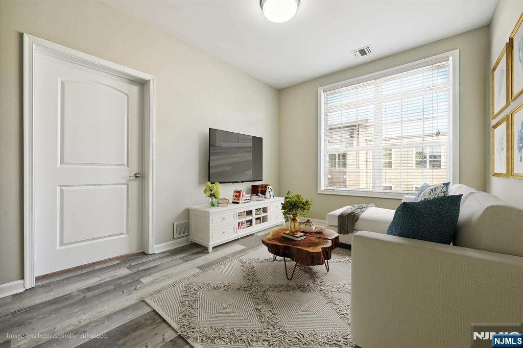 5808 Washington Street 507 - Photo 5