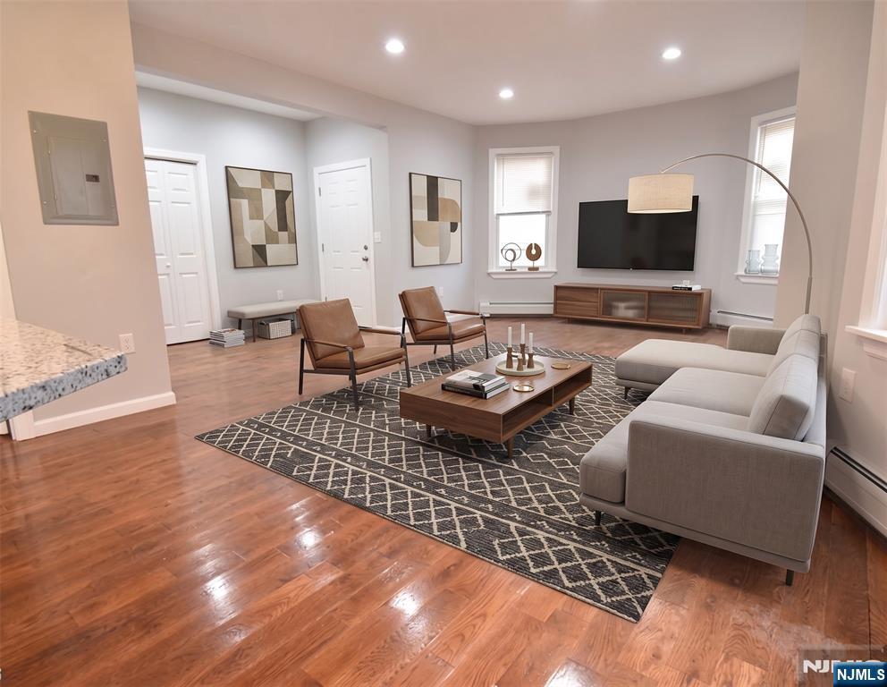 83 Arsdale Terrace 1 - Photo 3