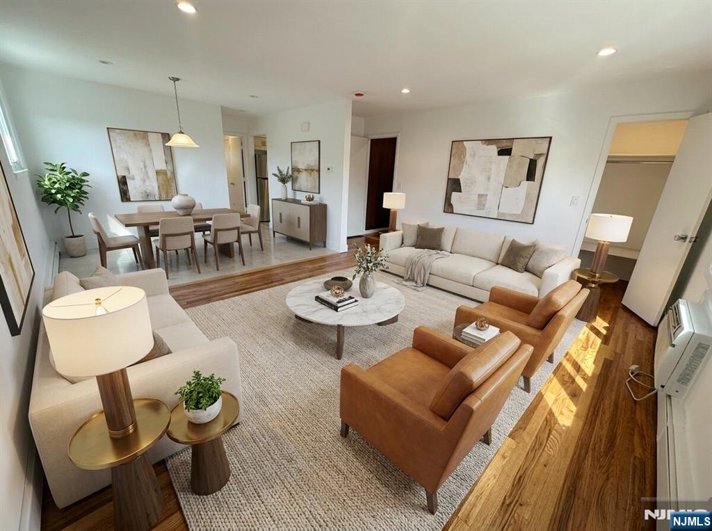 219 Cliff Street 1 - Photo 2
