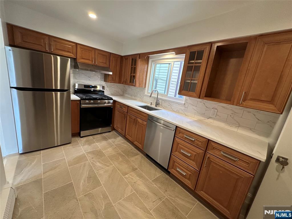 219 Cliff Street 1 - Photo 4