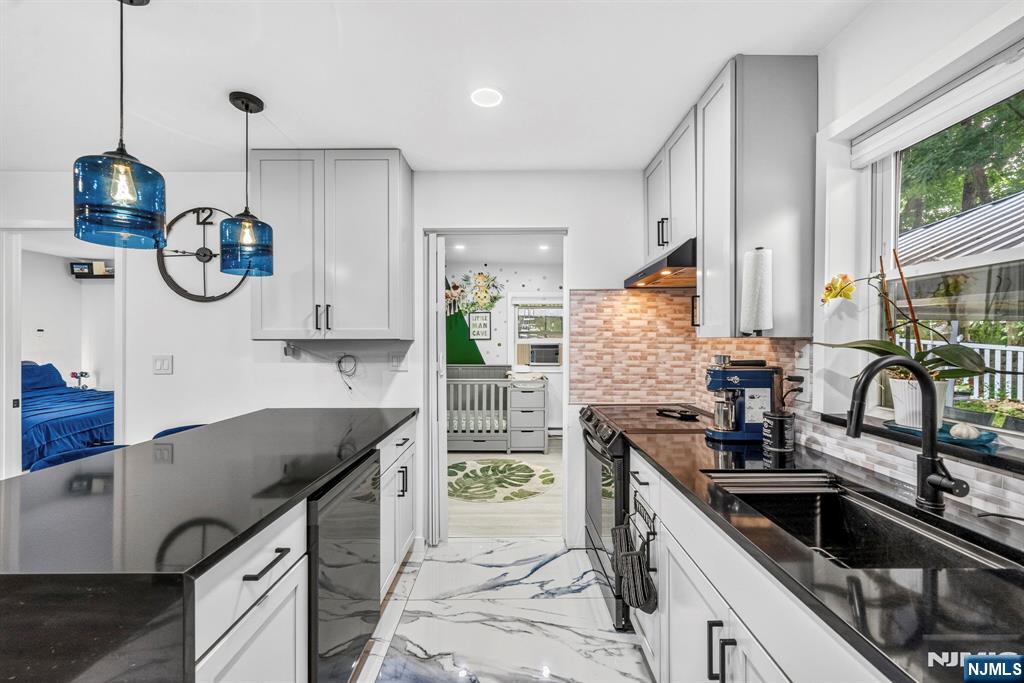 532 Glen Road - Photo 4