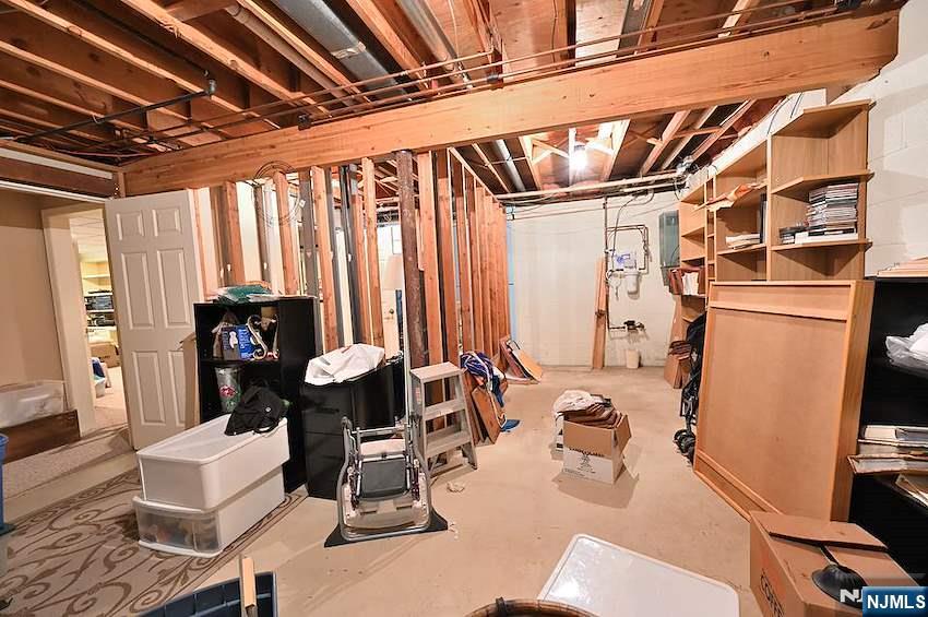 Photo 35 of Townhouse for sale at 608 Stonewall Ct, Wyckoff, NJ 07481 | MLS# 26031195 | Listing updated on 2026-09-13
