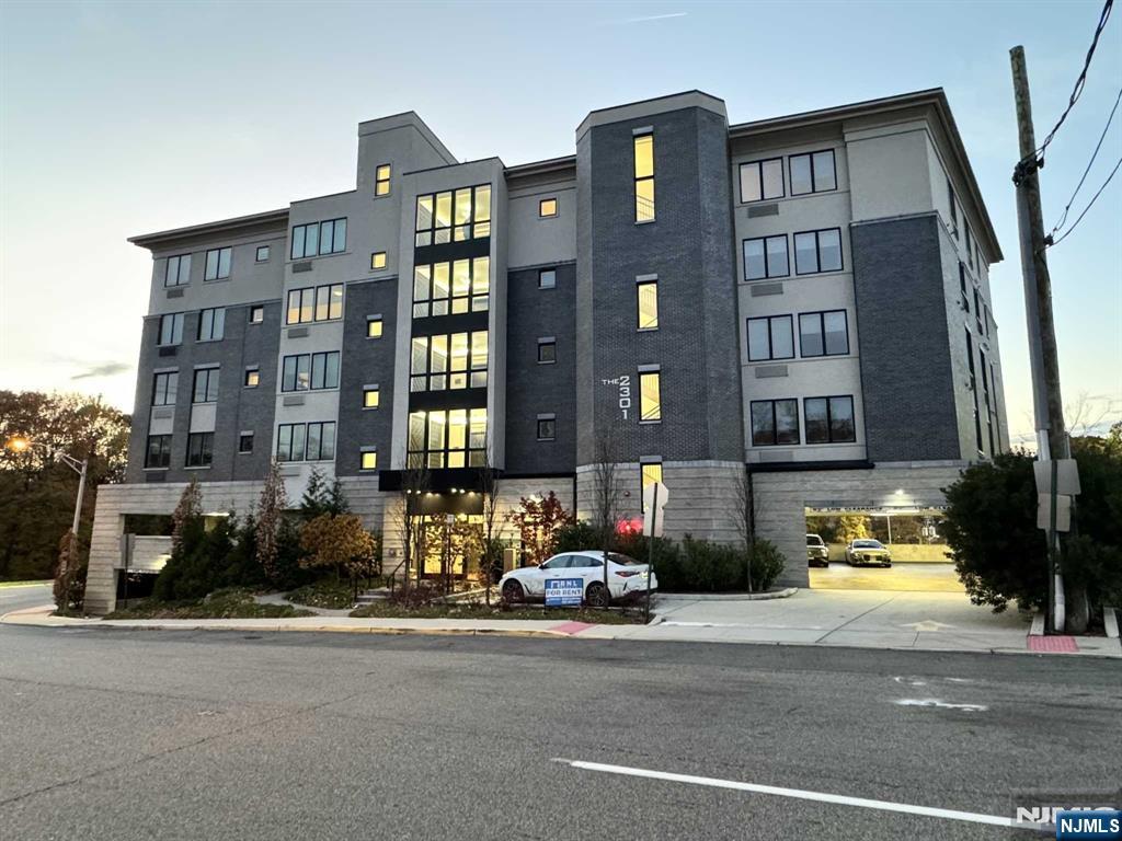 2301 Lemoine Avenue 504 - Photo 1