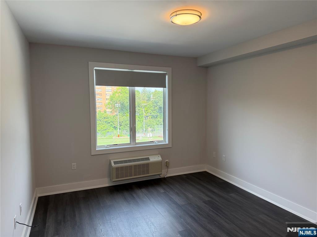 2301 Lemoine Avenue 504 - Photo 5