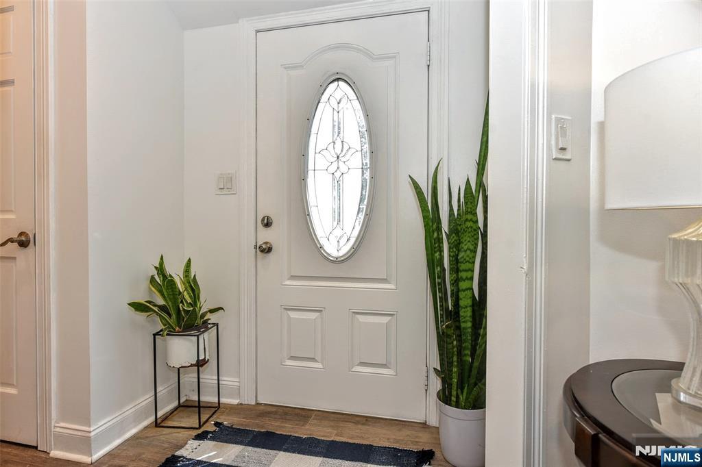 347 Forest Avenue - Photo 3