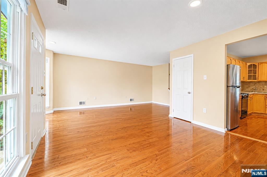 76 Boston Street - Photo 4