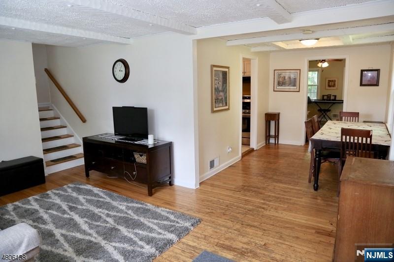 41 Beechwood Road - Photo 3
