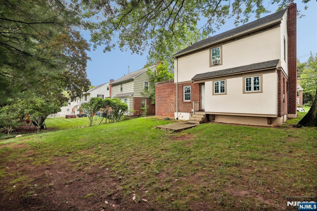 22 Elm Street