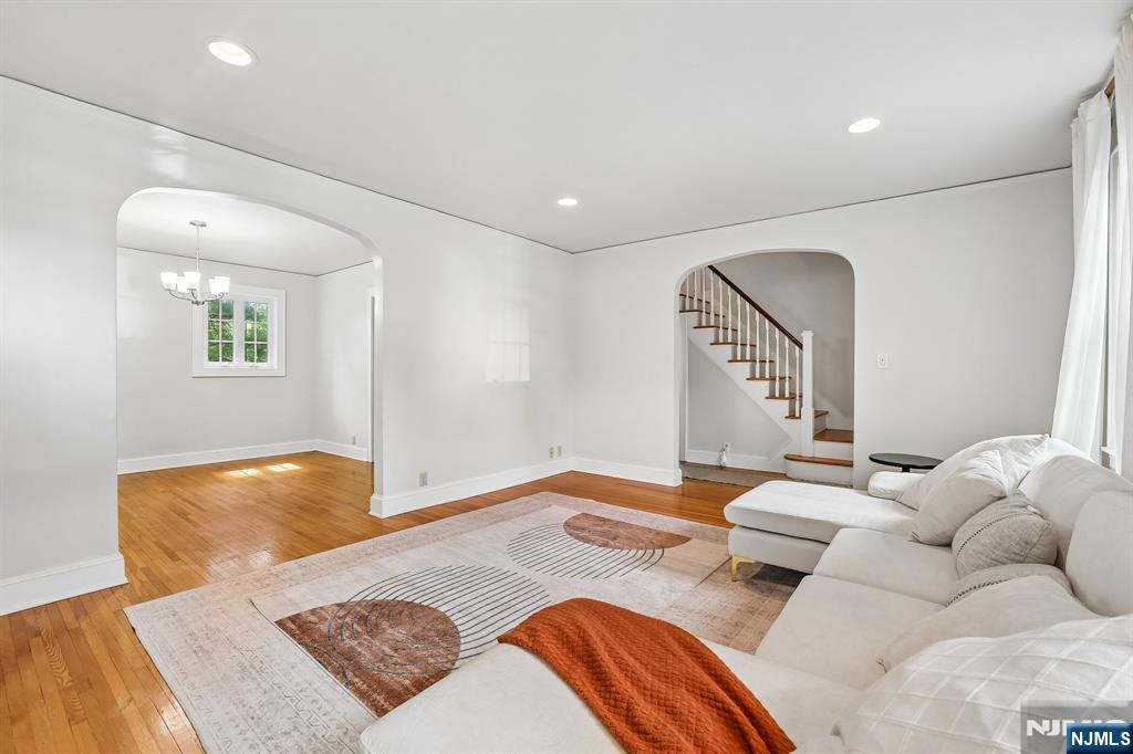 22 Elm Street - Photo 5